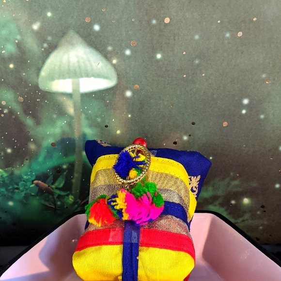 Skull Engagement Ring Set Size 5 - Picture 3 of 12